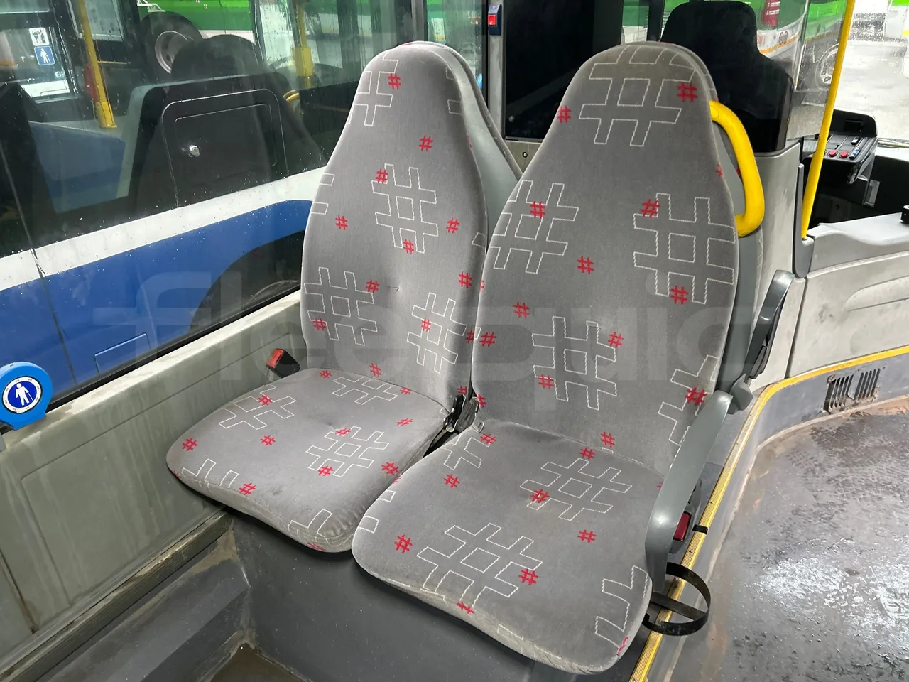 Mercedes-Benz Citaro O 530 LE - Euro5 - 220kW - 13.057mt - single seat detail