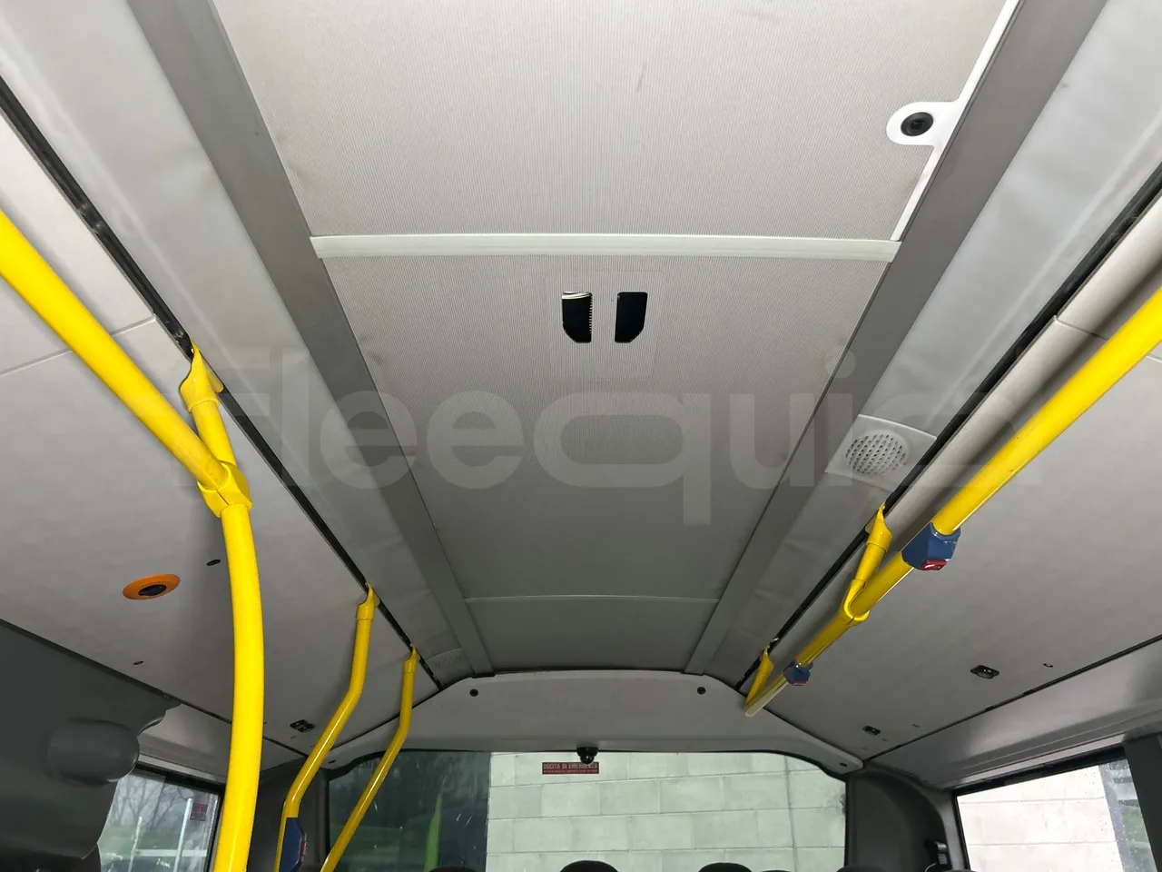 Mercedes-Benz Citaro O 530 LE - Euro5 - 220kW - 13.057mt - roof hatch 1