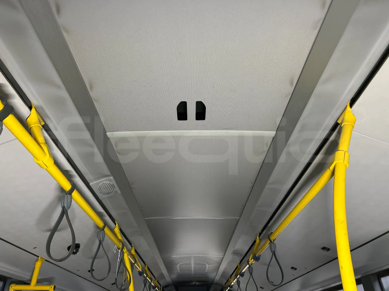 Mercedes-Benz Citaro O 530 LE - Euro5 - 220kW - 13.057mt - roof hatch 2