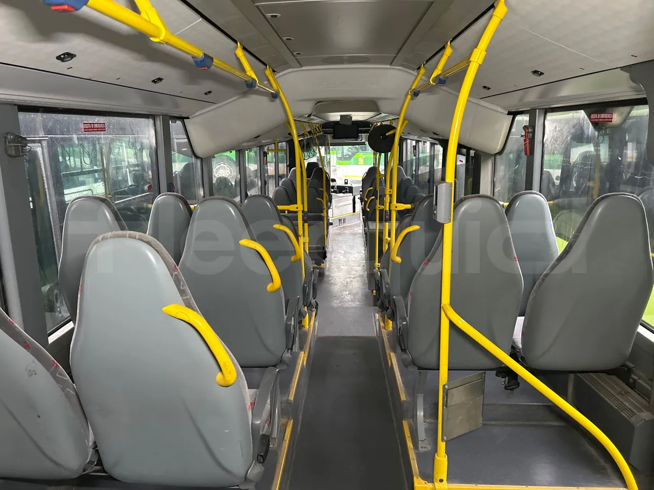 Mercedes-Benz Citaro O 530 LE - Euro5 - 220kW - 13.057mt - forward view all seats last row height