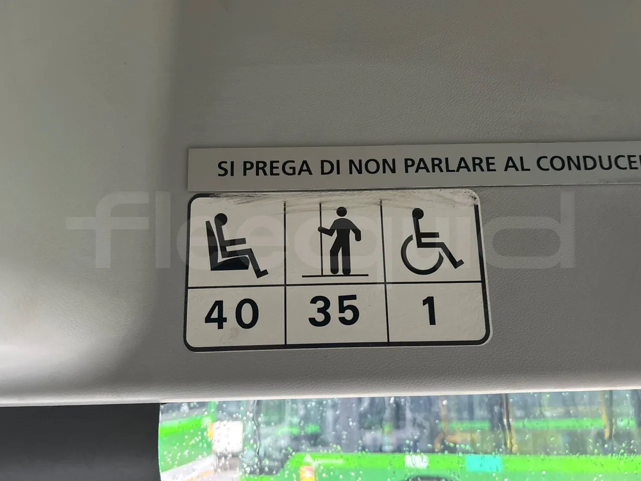 Mercedes-Benz Citaro O 530 LE - Euro5 - 220kW - 13.057mt - seat plate photo