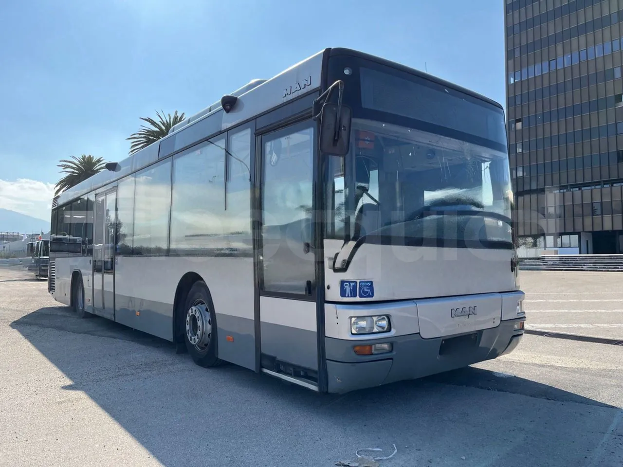 Man Lion's Classic A78 - Base cover photo