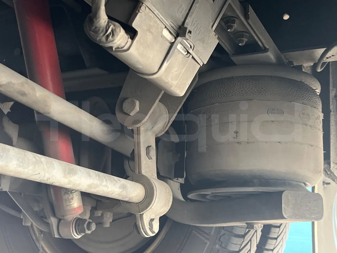 Indcar Wing WGIVMY11/ Euro 6 - 132 Kw - 7.995 Mt - axel 2 air springs 1 right