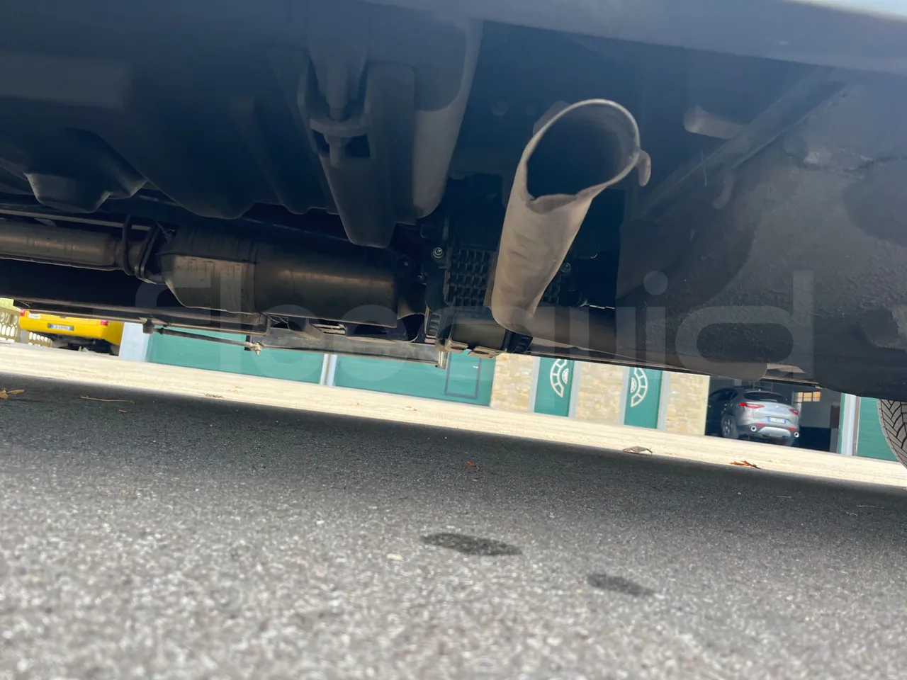 Indcar Wing WGIVMY11/ Euro 6 - 132 Kw - 7.995 Mt - exhaust photo