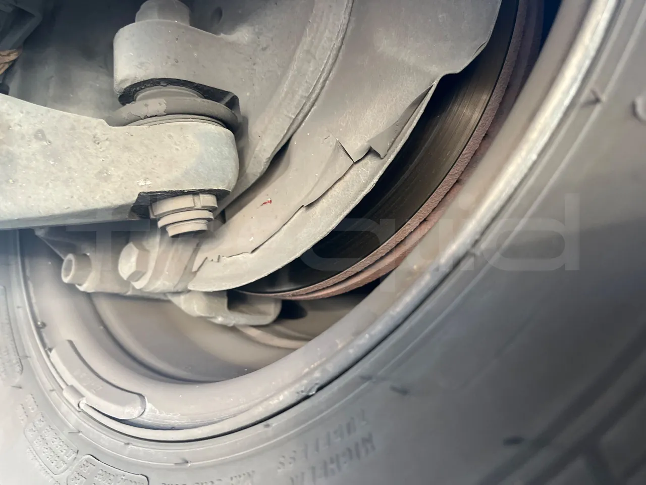 Indcar Wing WGIVMY11/ Euro 6 - 132 Kw - 7.995 Mt - front discs left