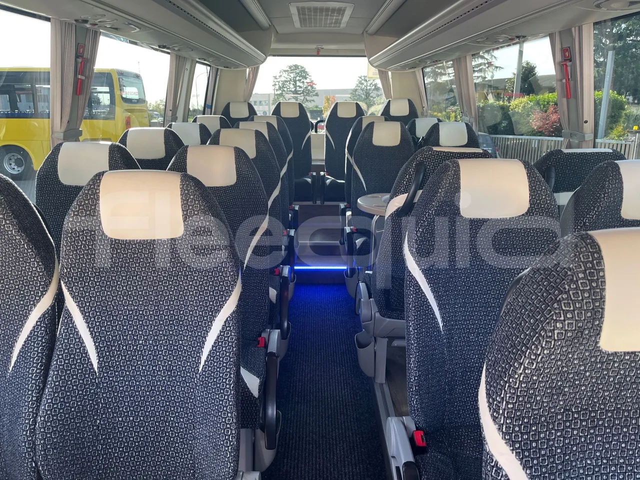 Indcar Wing WGIVMY11/ Euro 6 - 132 Kw - 7.995 Mt - interior reverse seats driver height