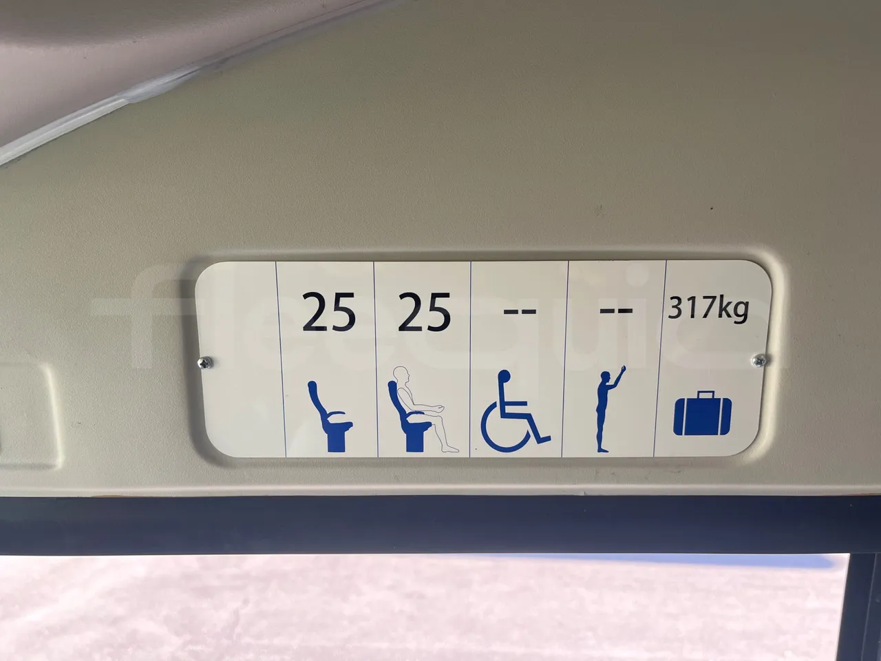 Indcar Wing WGIVMY11/ Euro 6 - 132 Kw - 7.995 Mt - seat plate photo