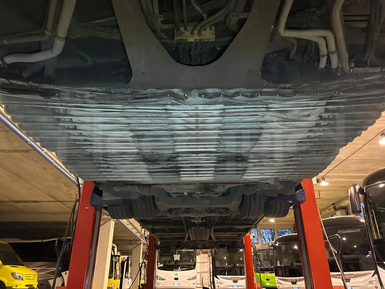 Mercedes-Benz O 530 G- 3P - Euro5 - 260kW - 17.940mt - bellows turntable (18m)