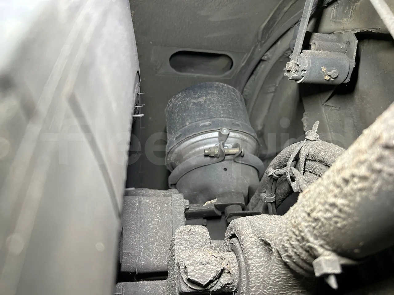 Mercedes-Benz O 530 G- 3P - Euro5 - 260kW - 17.940mt - axle 2 caliper brakes right