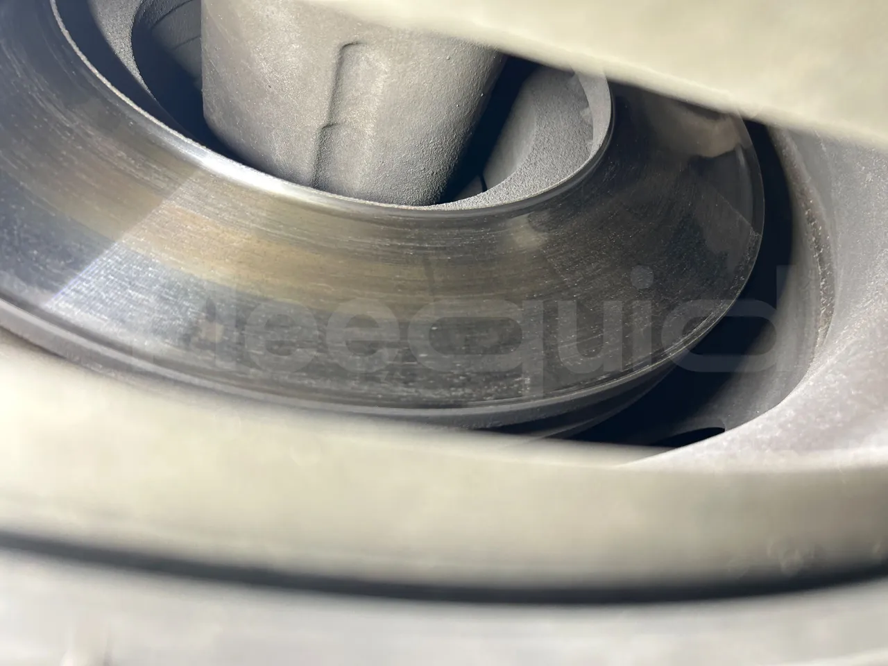 Mercedes-Benz O 530 G- 3P - Euro5 - 260kW - 17.940mt - axel 3 discs left