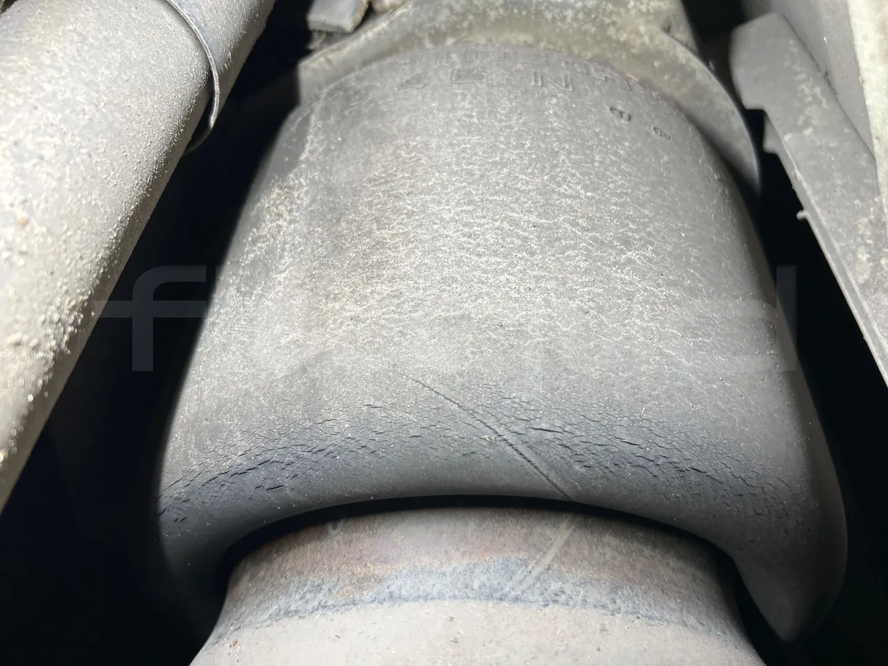 Mercedes-Benz O 530 G- 3P - Euro5 - 260kW - 17.940mt - axle 2 shock absorbers 2 left