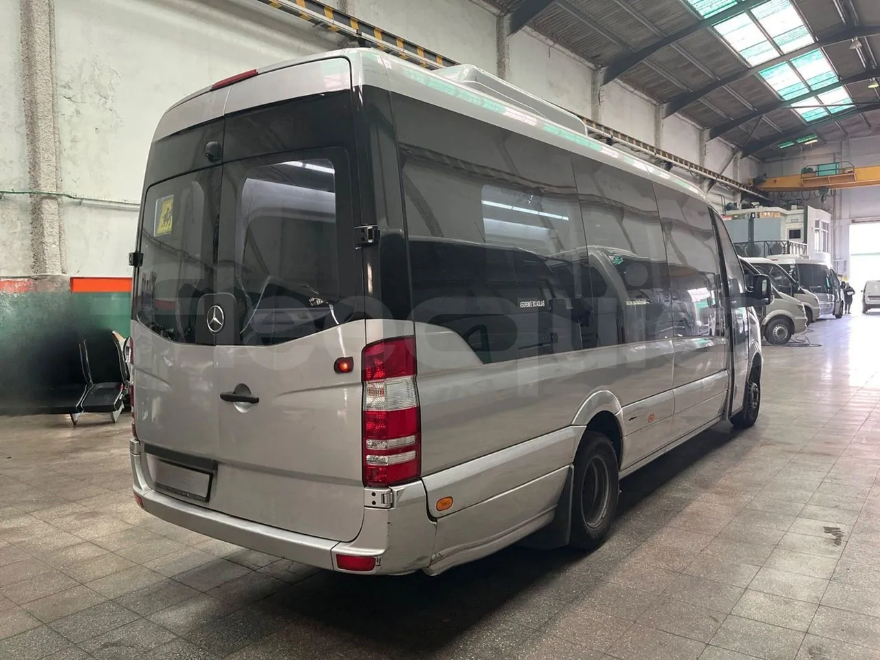 Mercedes-Benz Sprinter Noge - EUR6 - 140kW - 7.361m - 3/4 right rear doors closed