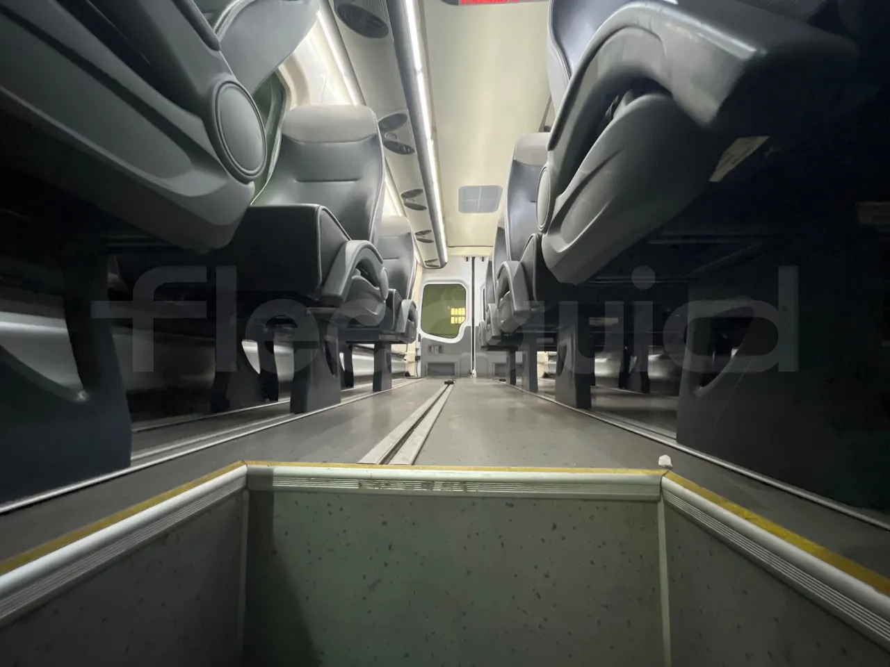 Mercedes-Benz Sprinter Noge - EUR6 - 140kW - 7.361m - seat brackets photo