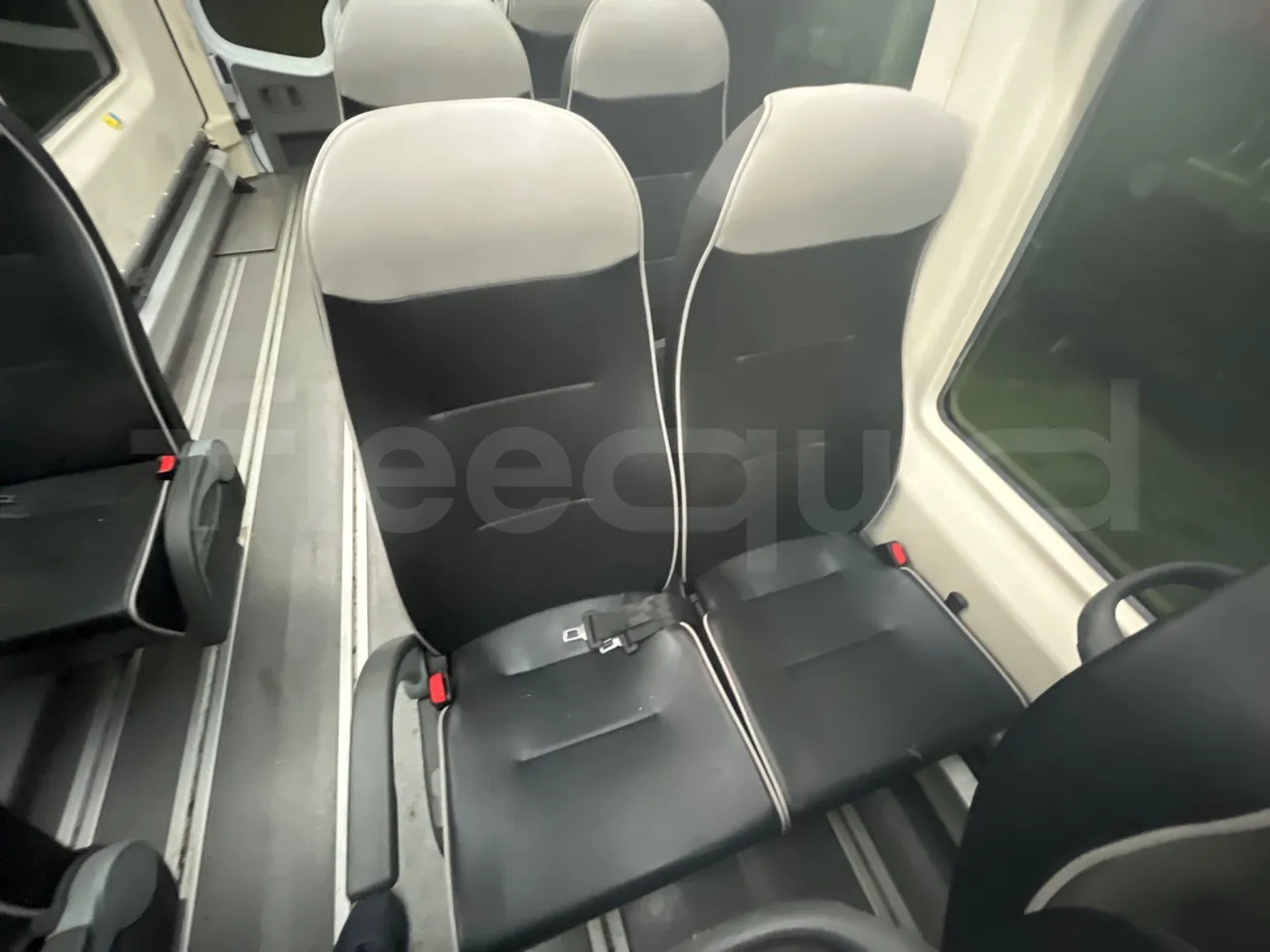 Mercedes-Benz Sprinter Noge - EUR6 - 140kW - 7.361m - single seat detail