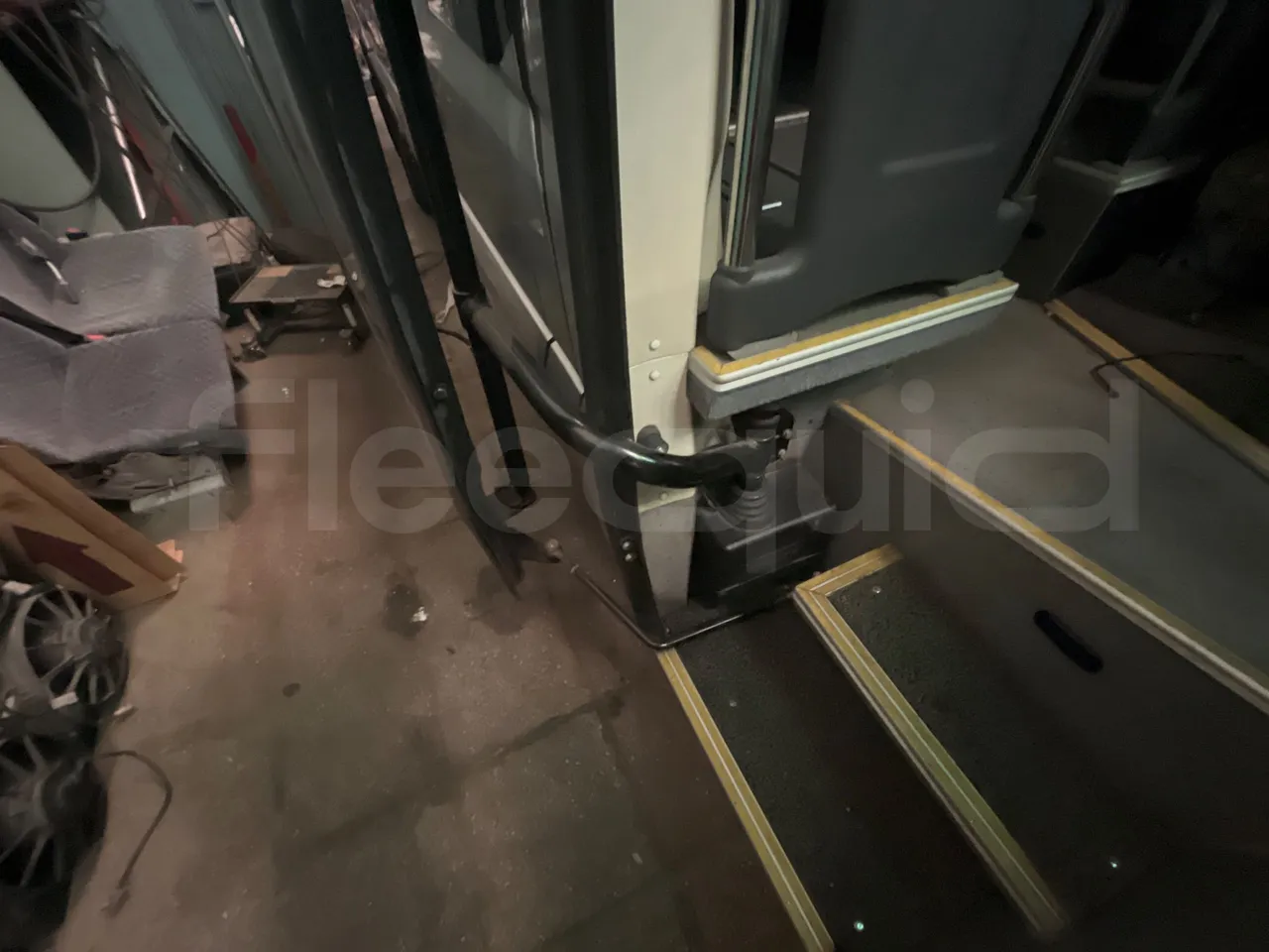 Mercedes-Benz Sprinter Noge - EUR6 - 140kW - 7.361m - door mechanism photo