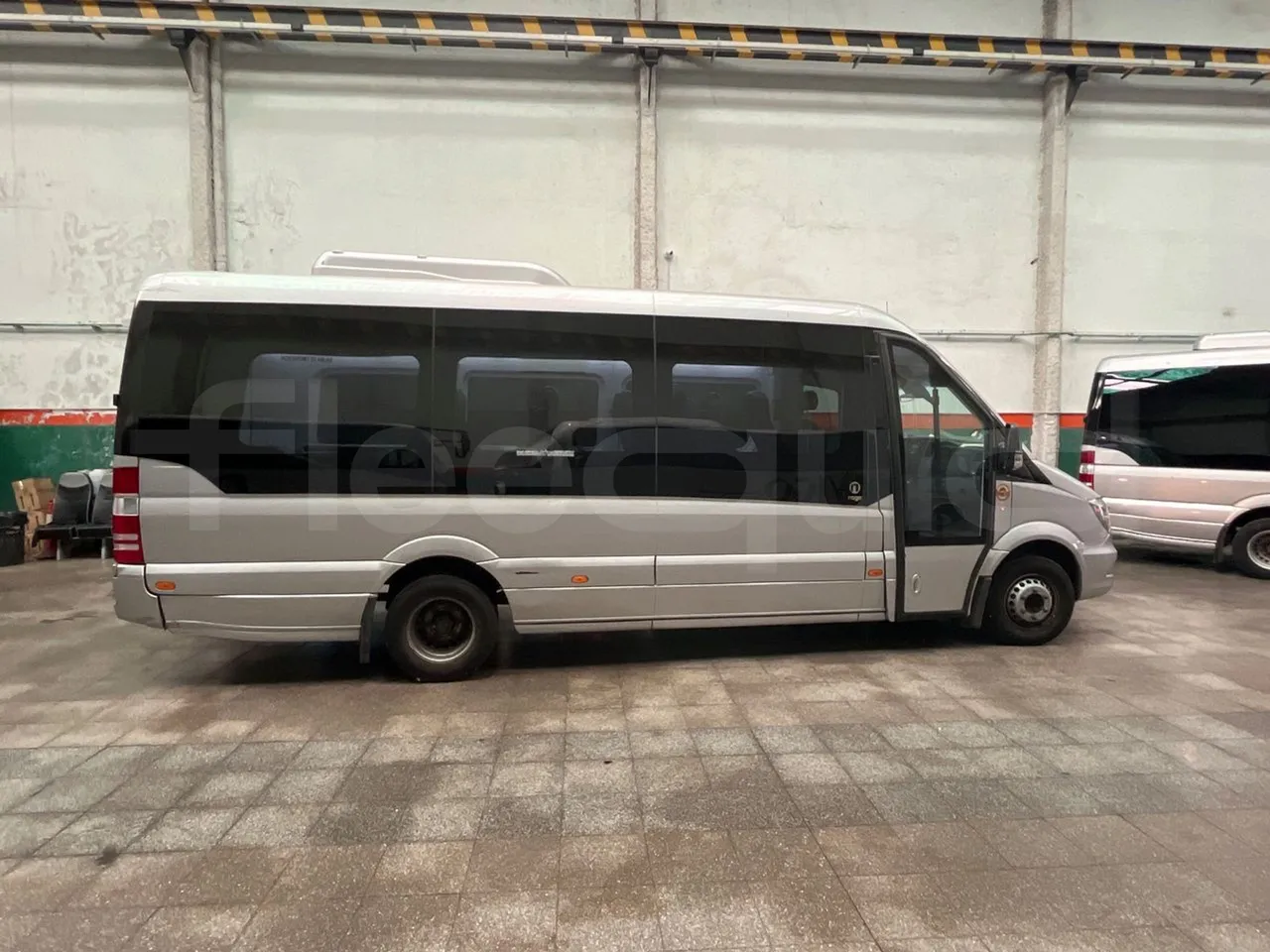 Mercedes-Benz Sprinter Noge - EUR6 - 140kW - 7.361m - right side doors closed
