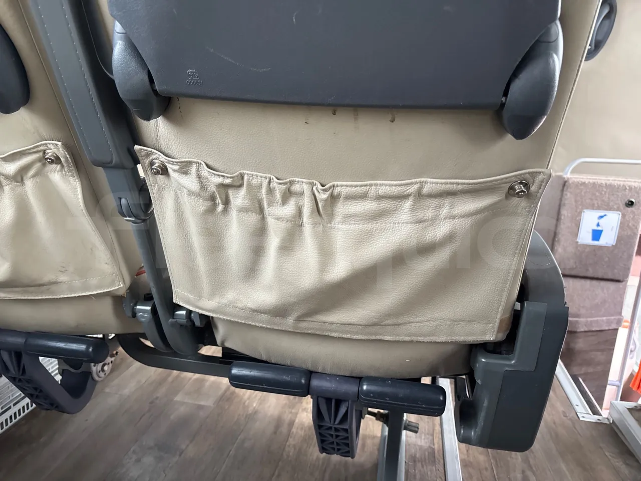 Van Hool Astromega TDX27 - EUR6 - 375kW - 14.105m - mesh detail photo