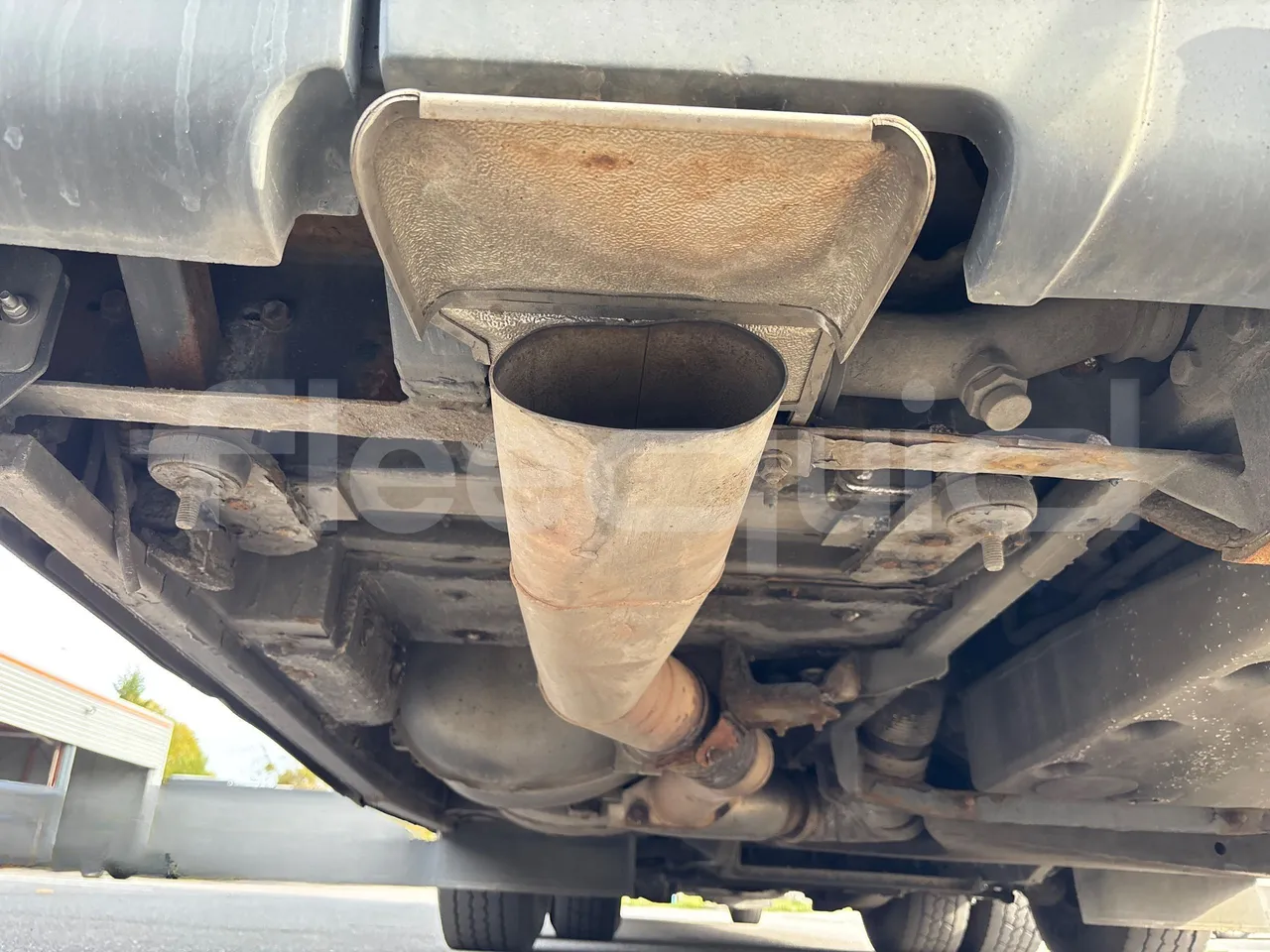 Van Hool Astromega TDX27 - EUR6 - 375kW - 14.105m - exhaust photo