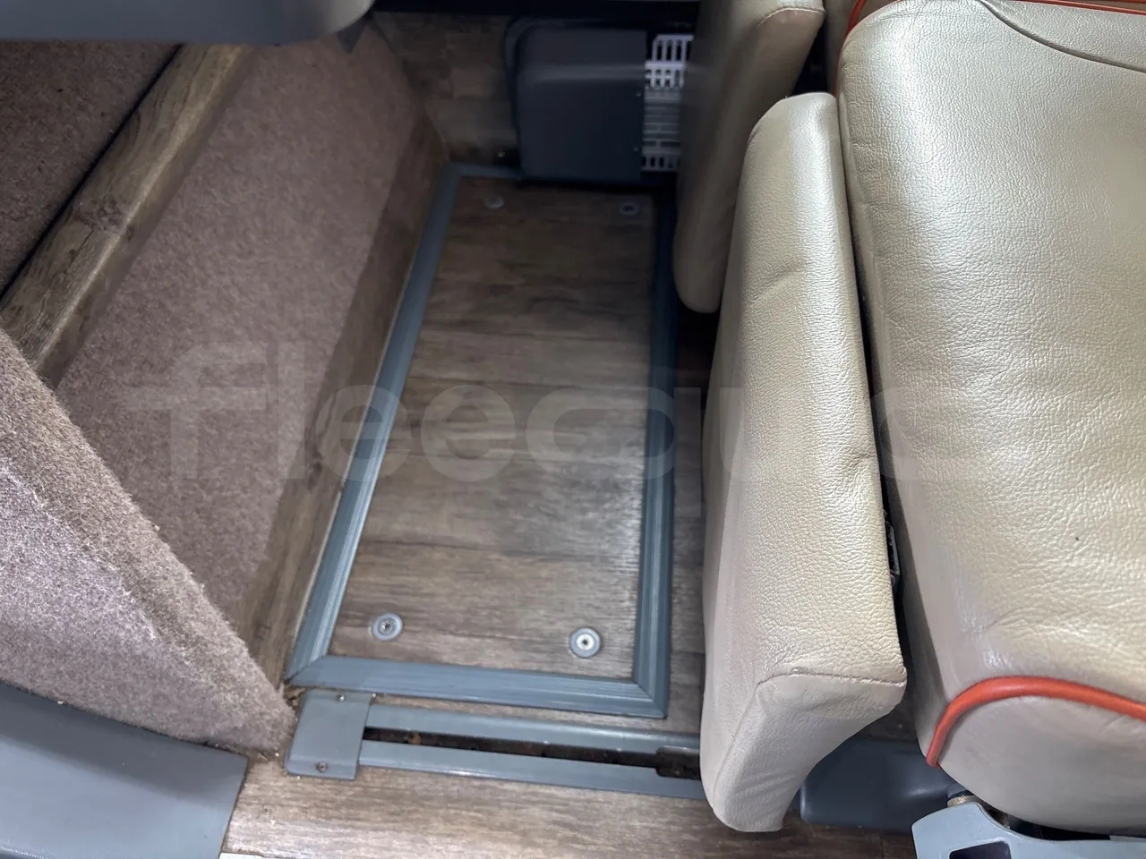 Van Hool Astromega TDX27 - EUR6 - 375kW - 14.105m - floor hatches photo