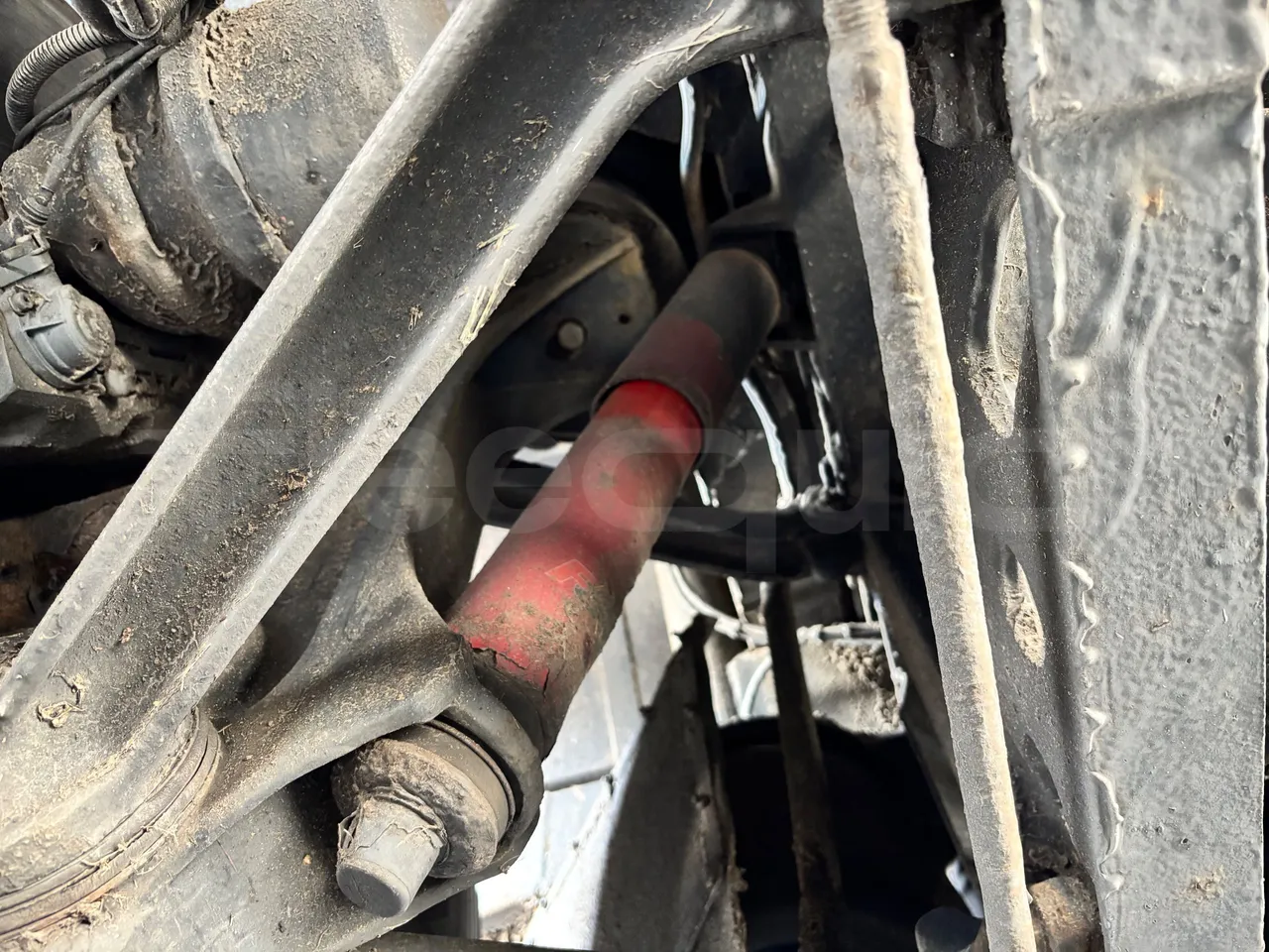 Van Hool Astromega TDX27 - EUR6 - 375kW - 14.105m - axel 3 shock absorbers 1 left