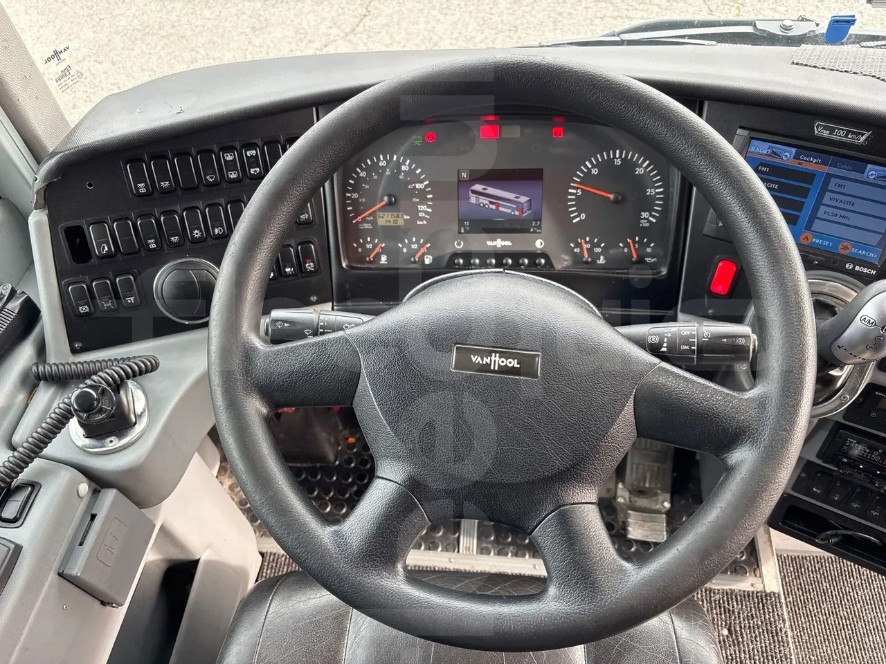 Van Hool Astromega TDX27 - EUR6 - 375kW - 14.105m - steering wheel photo