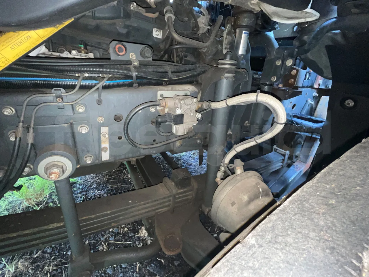 Iveco Faun Viatek 160/150 E4 SK600 - Euro5- 160kW - 6.917mt - front shock absorbers left