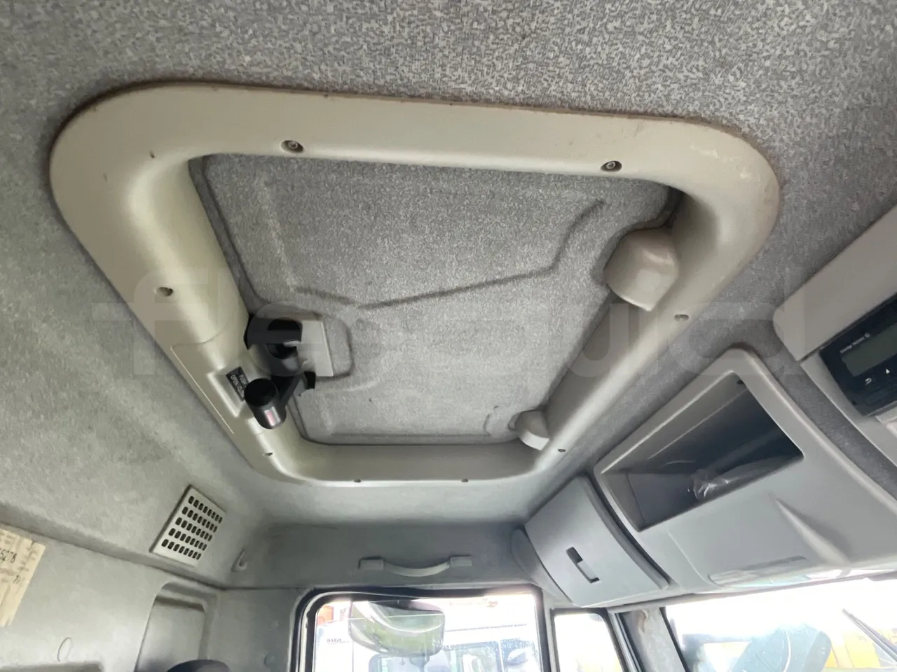 Iveco Faun Viatek 160/150 E4 SK600 - Euro5- 160kW - 6.917mt - roof hatch 1