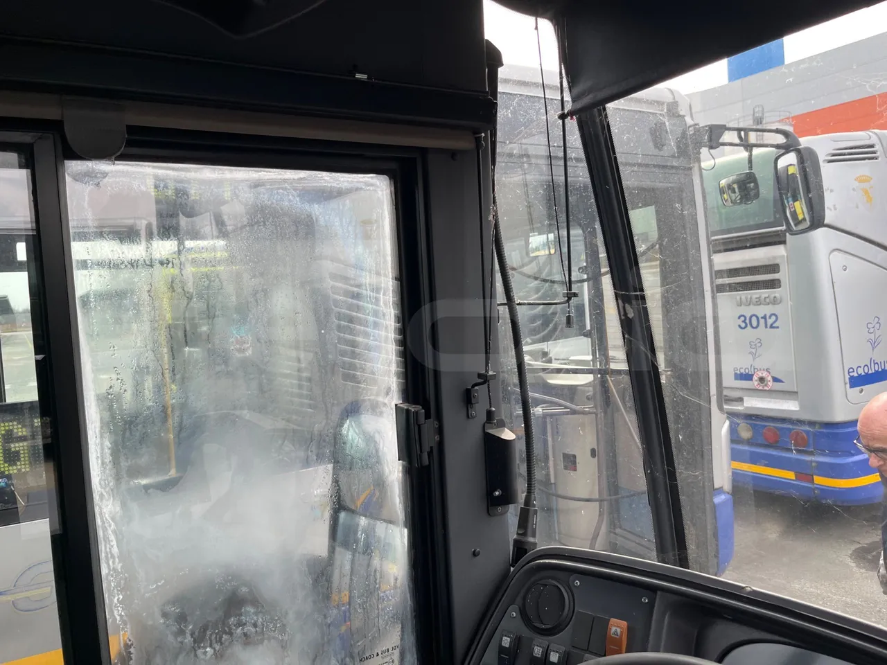 Vdl Citea SLE 120/310 - EUR6 - 228kW - 12.000m - driver microphone accessories photo