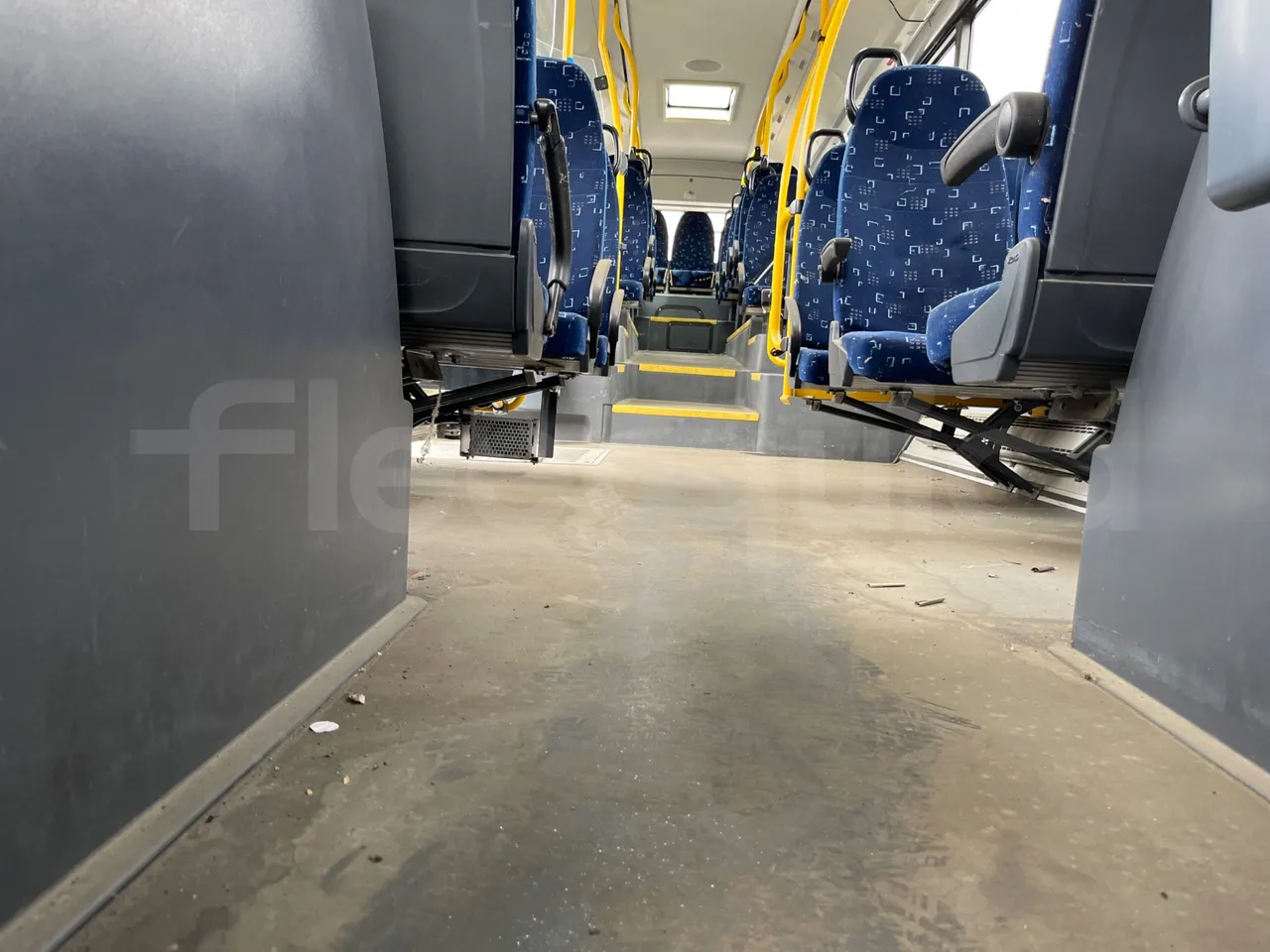 Vdl Citea SLE 120/310 - EUR6 - 228kW - 12.000m - seat brackets photo