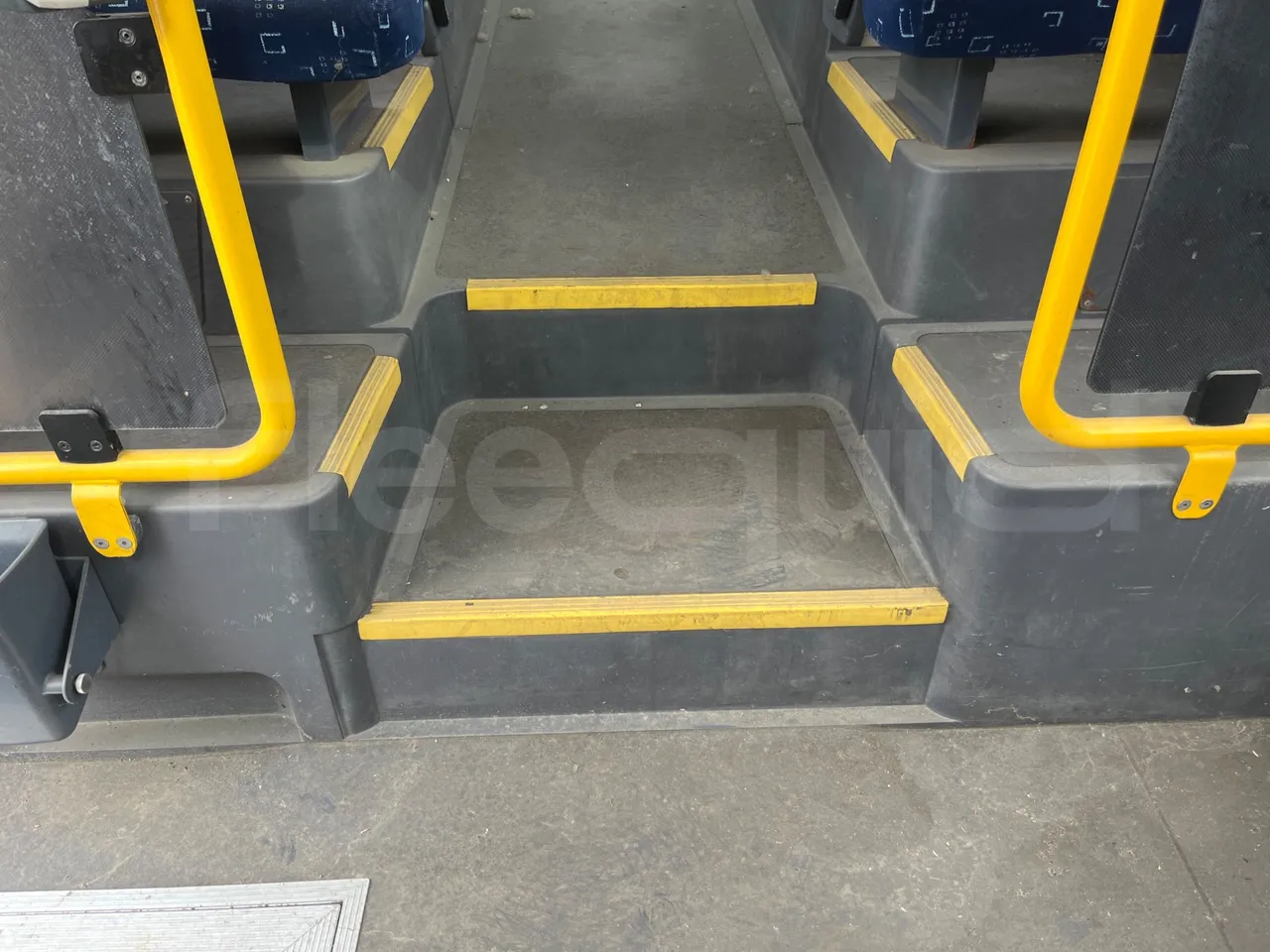 Vdl Citea SLE 120/310 - EUR6 - 228kW - 12.000m - footrest detail photo