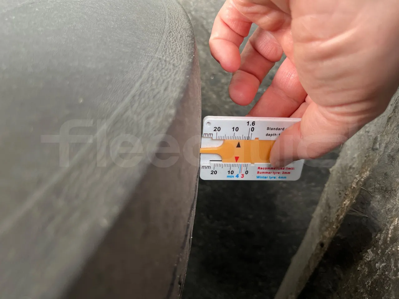 Vdl Citea SLE 120/310 - EUR6 - 228kW - 12.000m - rear left tire photo