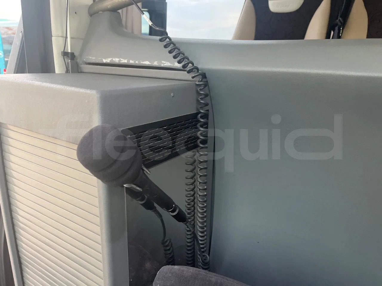 Volvo B13R 9700HD - Euro5 - 345kW - 14.980mt - hostes microphone accessories photo