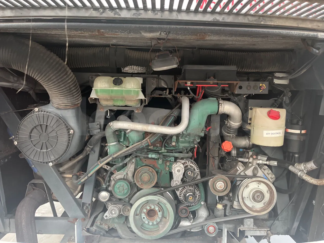 Volvo B13R 9700HD - Euro5 - 345kW - 14.980mt - rear hatch open