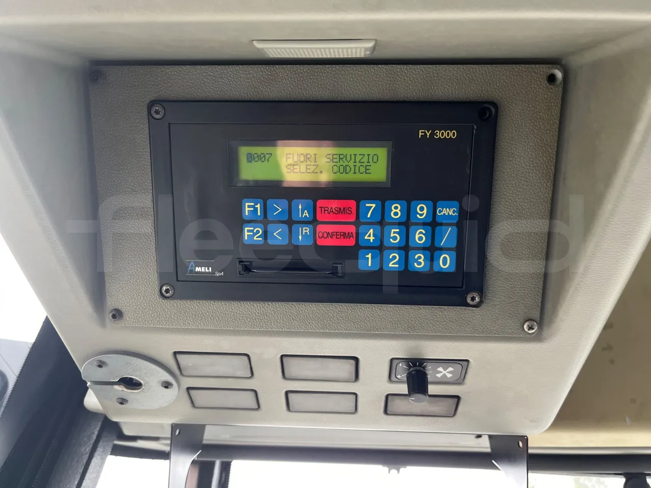 Mercedes-Benz O 530 G- 3P - Euro5 - 260kW - 17.940mt - command unit indicators