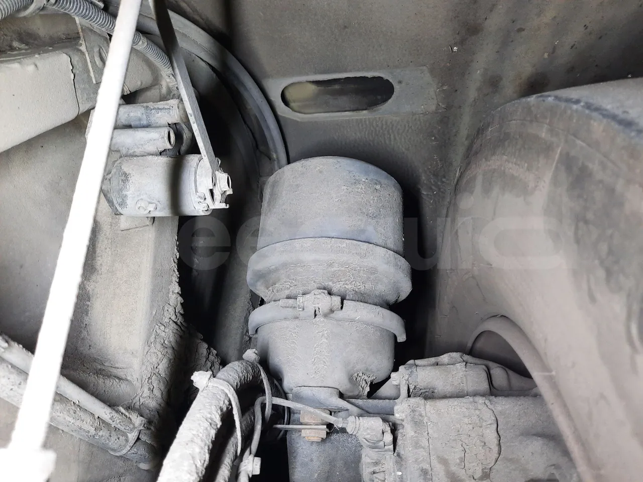 Mercedes-Benz O 530 G- 3P - Euro5 - 260kW - 17.940mt - axle 2 caliper brakes left