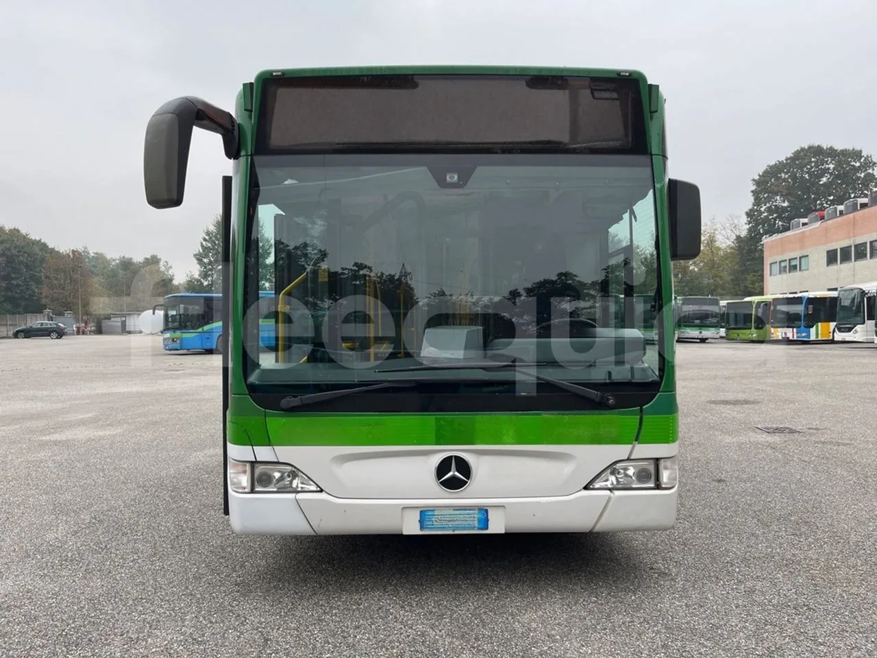Mercedes-Benz O 530 G- 3P - Euro5 - 260kW - 17.940mt - front photo