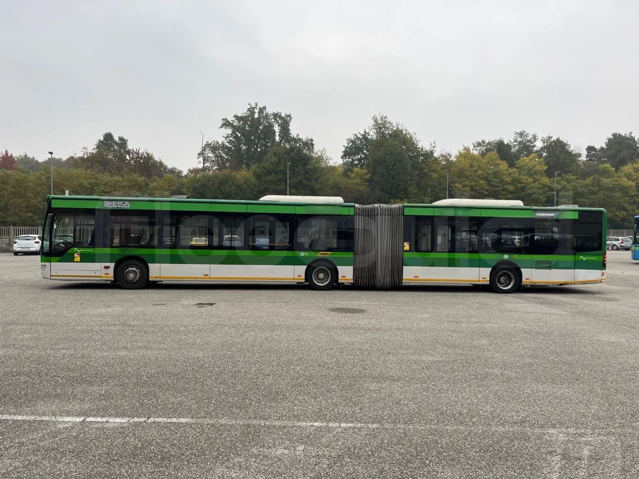 Mercedes-Benz O 530 G- 3P - Euro5 - 260kW - 17.940mt - left side photo