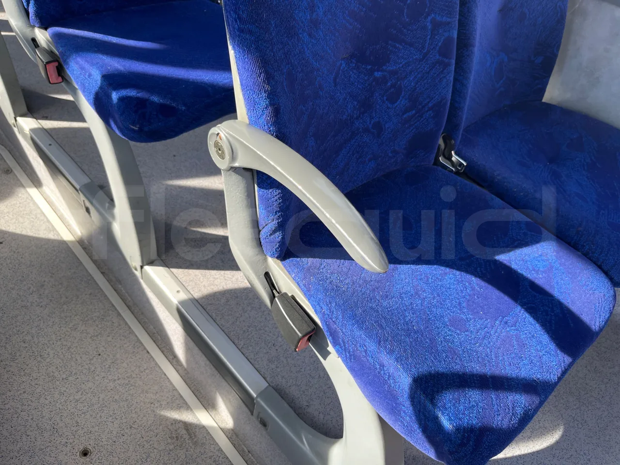 Mercedes-Benz Integro E5 4 - EUR5 - 220kW - 12.14m - armrest detail photo