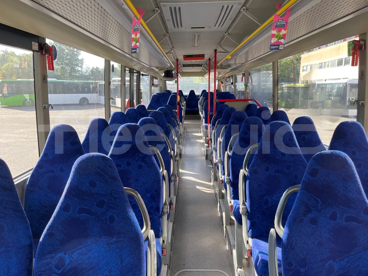 Mercedes-Benz Integro E5 4 - EUR5 - 220kW - 12.14m - interior reverse seats driver height (mandatory for bus to scrap)