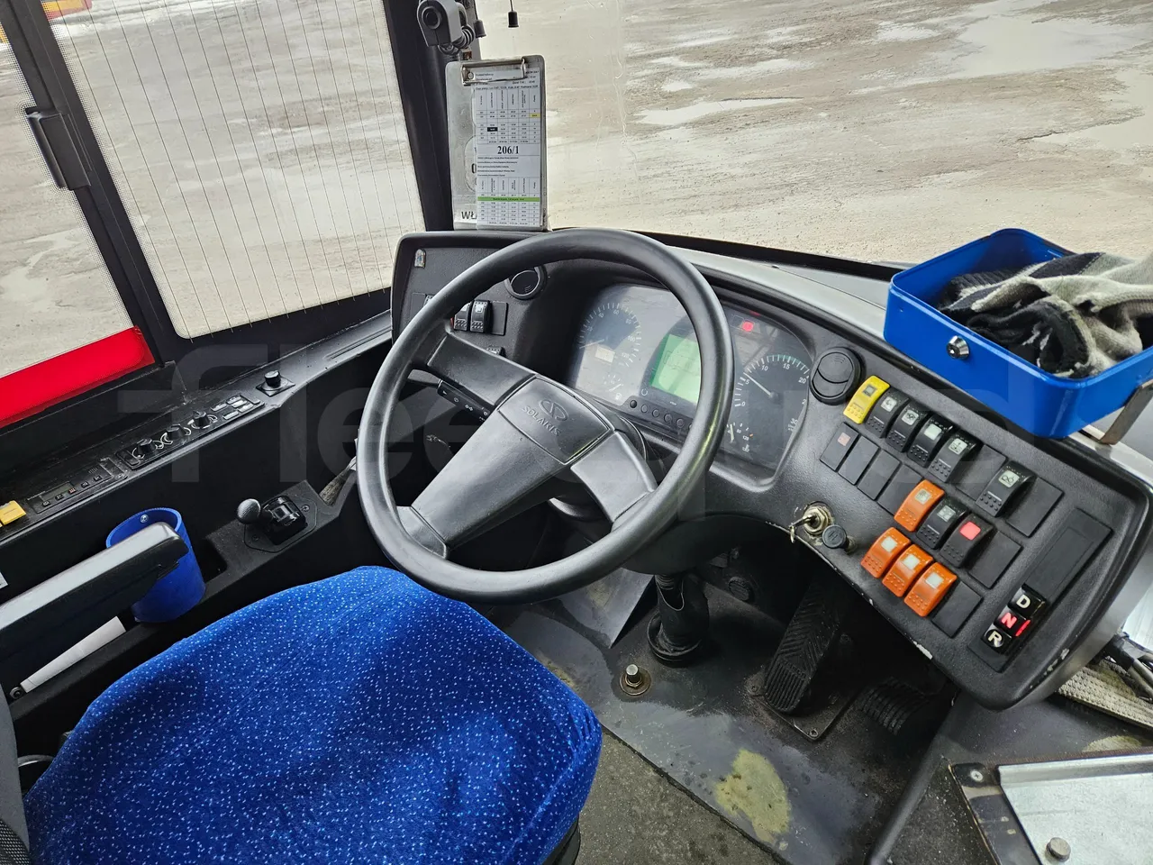 Solaris Urbino 18 - EUR4 - 231kW - 15m - buttons panels on