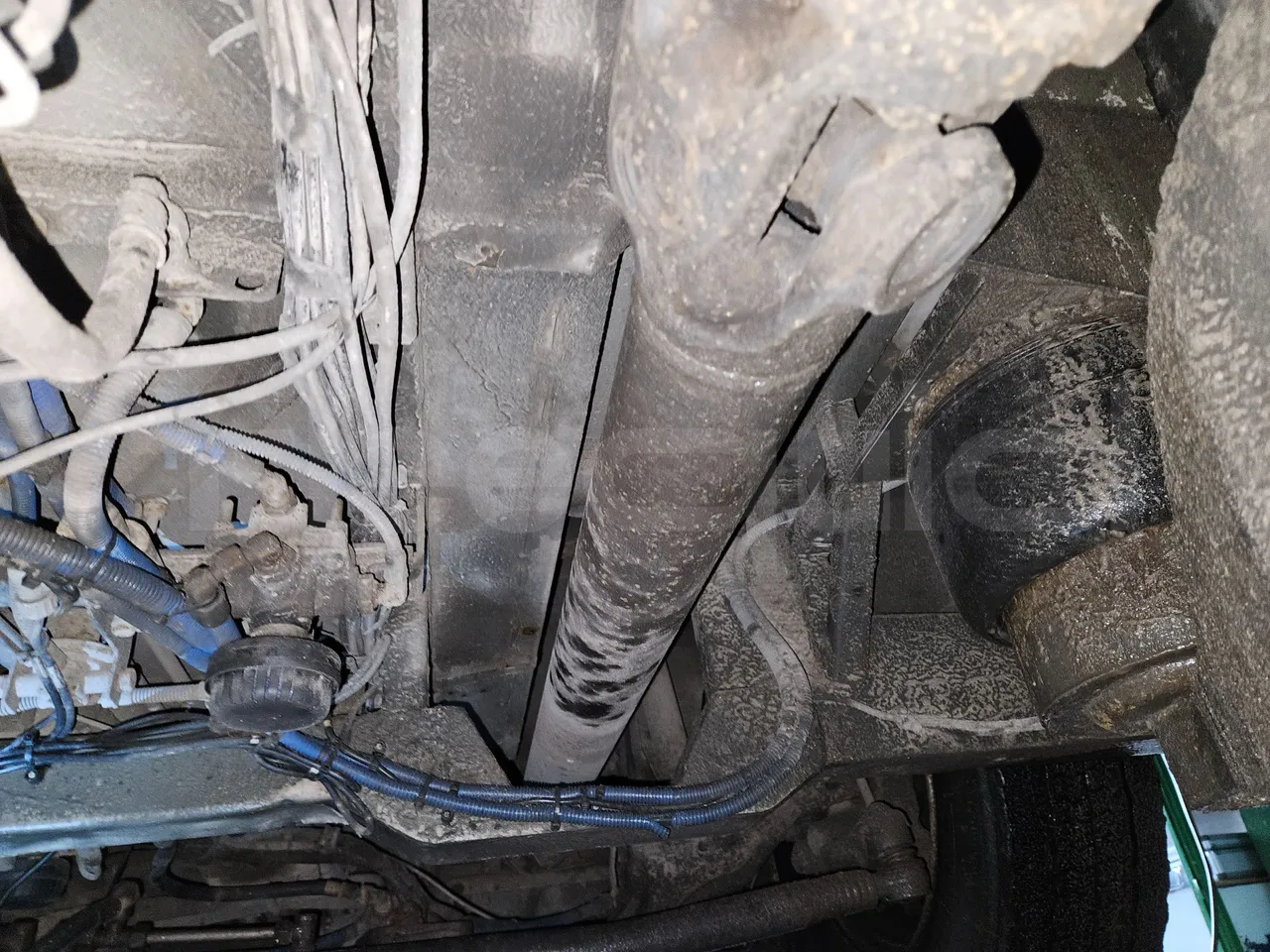 Solaris Urbino 18 - EUR4 - 231kW - 15m - driveshaft photo