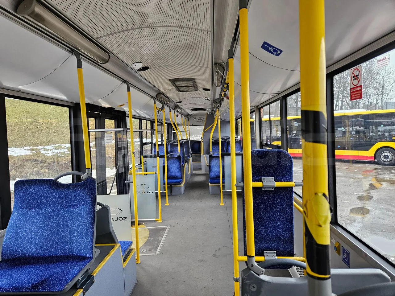 Solaris Urbino 18 - EUR4 - 231kW - 15m - handrails photo