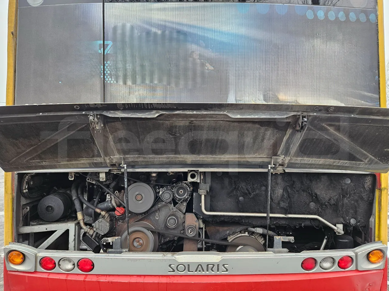 Solaris Urbino 18 - EUR4 - 231kW - 15m - rear hatch open