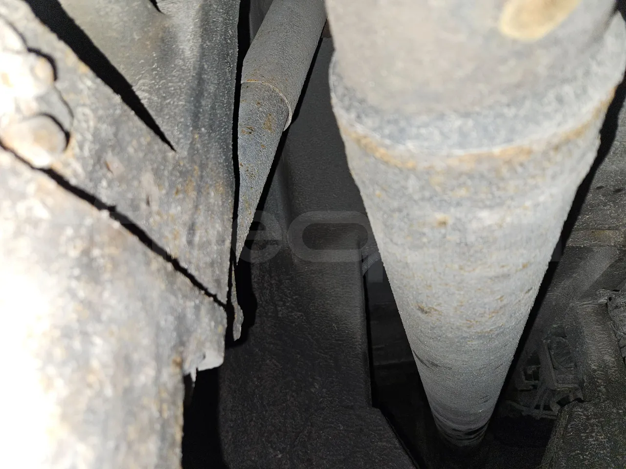 Solaris Urbino 18 - EUR4 - 231kW - 15m - axel 3 shock absorbers 1 left