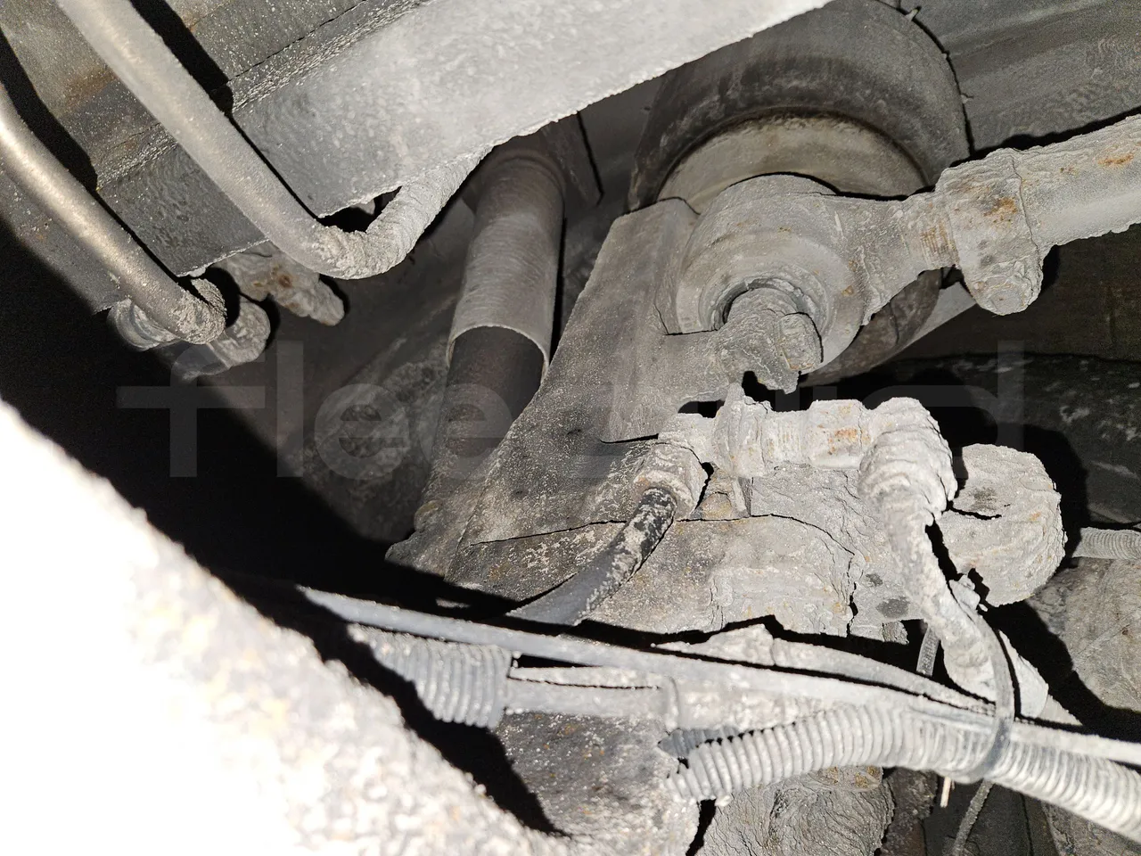 Solaris Urbino 18 - EUR4 - 231kW - 15m - axel 3 shock absorbers 1 right