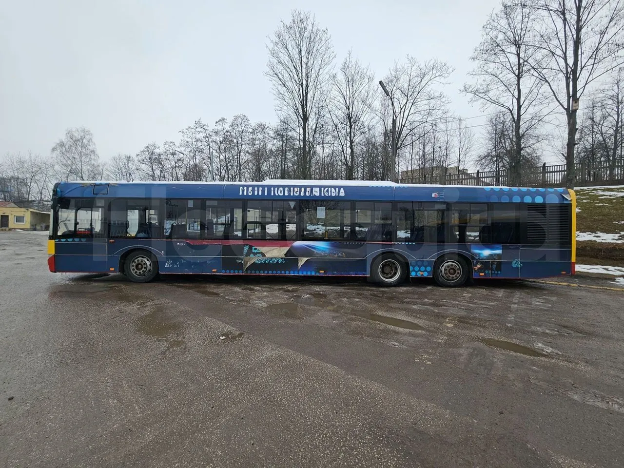 Solaris Urbino 18 - EUR4 - 231kW - 15m - left side photo