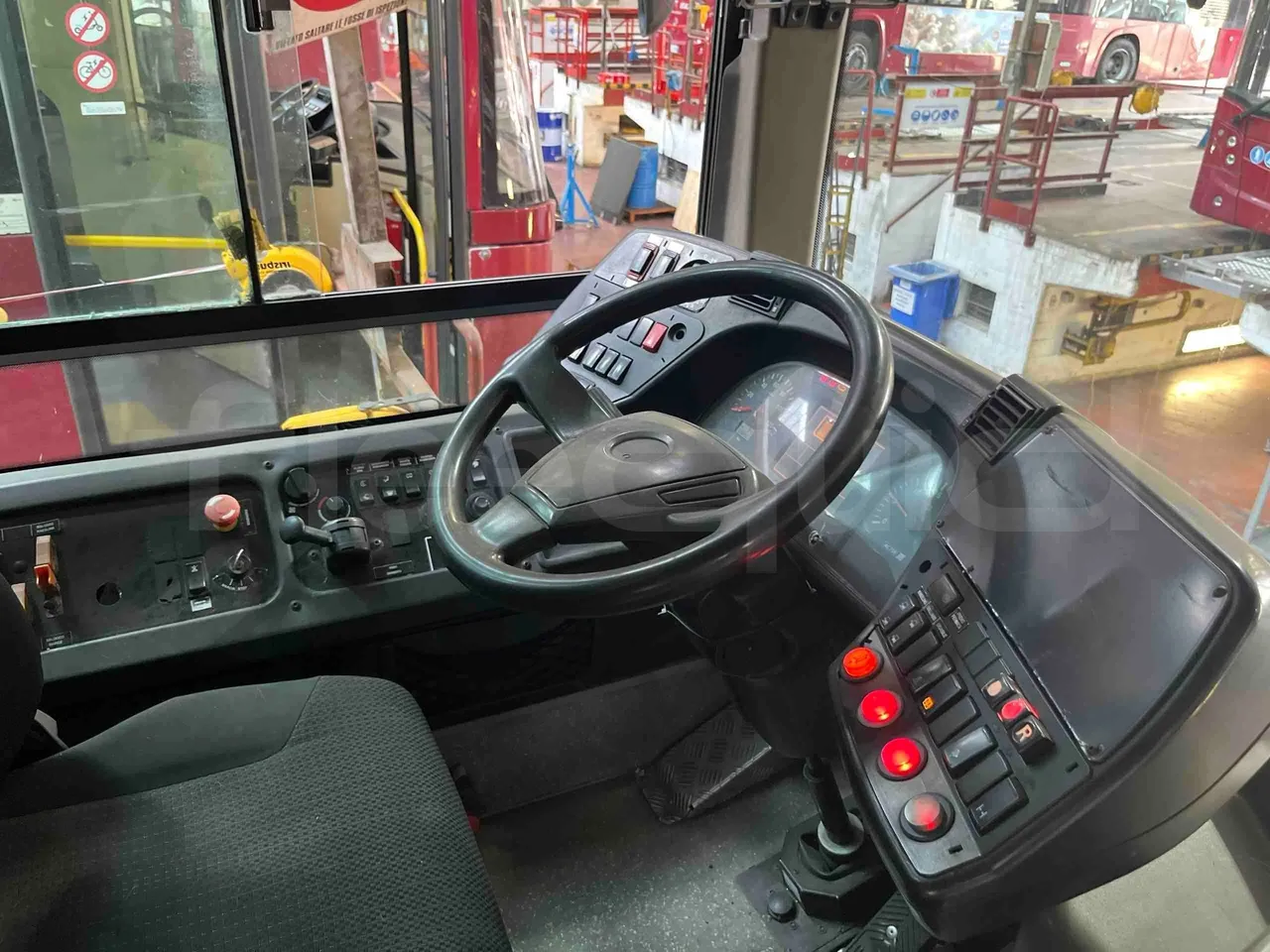 Iveco Citelis - buttons panels on