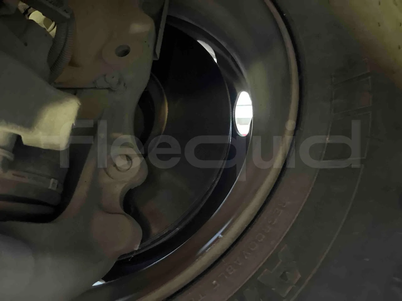 Iveco Citelis - front discs right