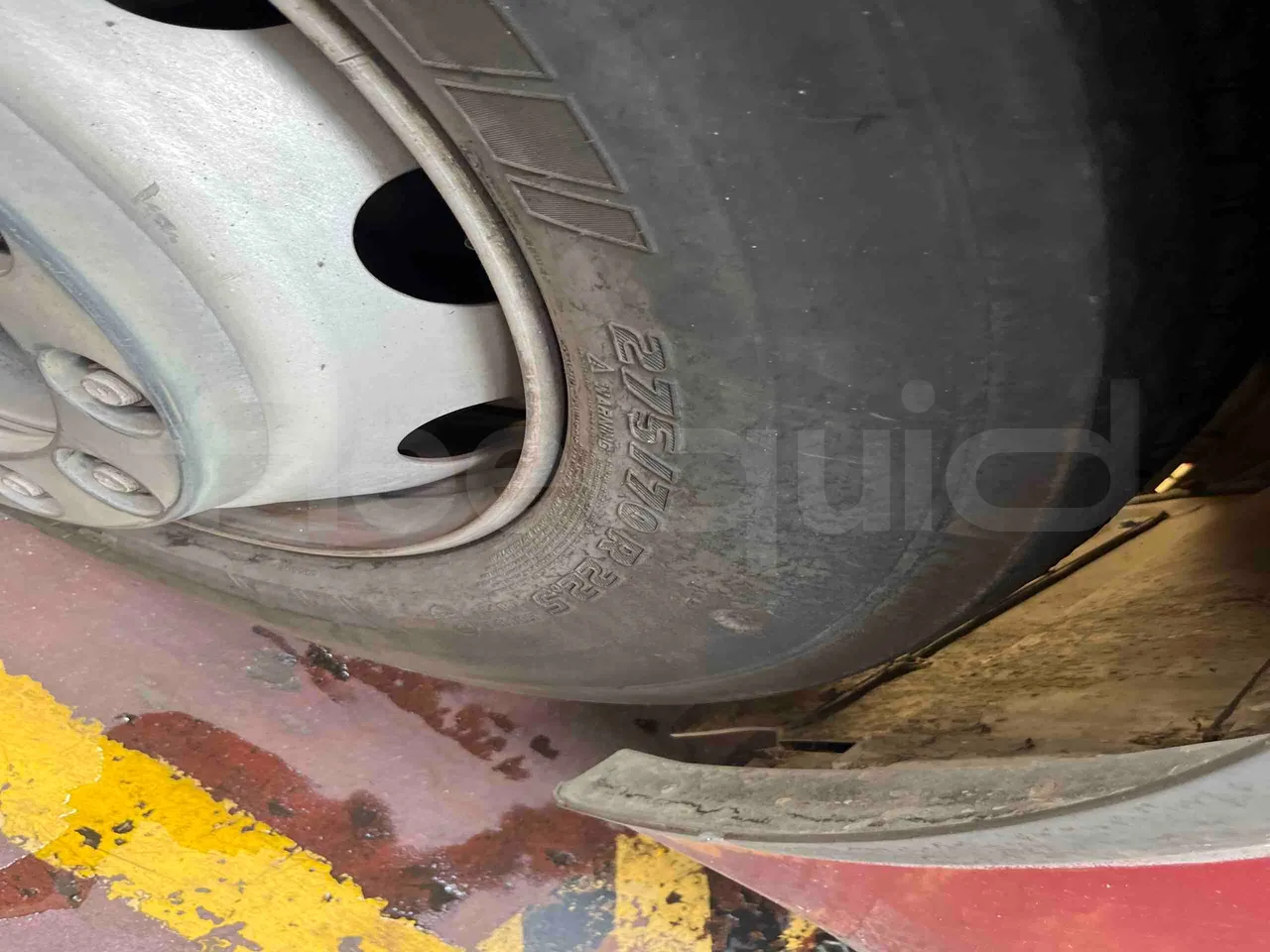 Iveco Citelis - front left tire measurements