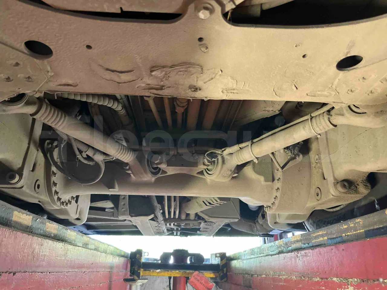 Iveco Citelis - axle 3 central